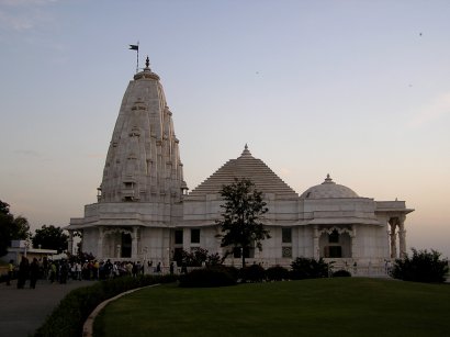 Abendstimmung an einem Hindu Tempel